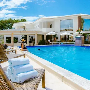 https://pontal-praia-hotel.hotelsportoseguro.com
